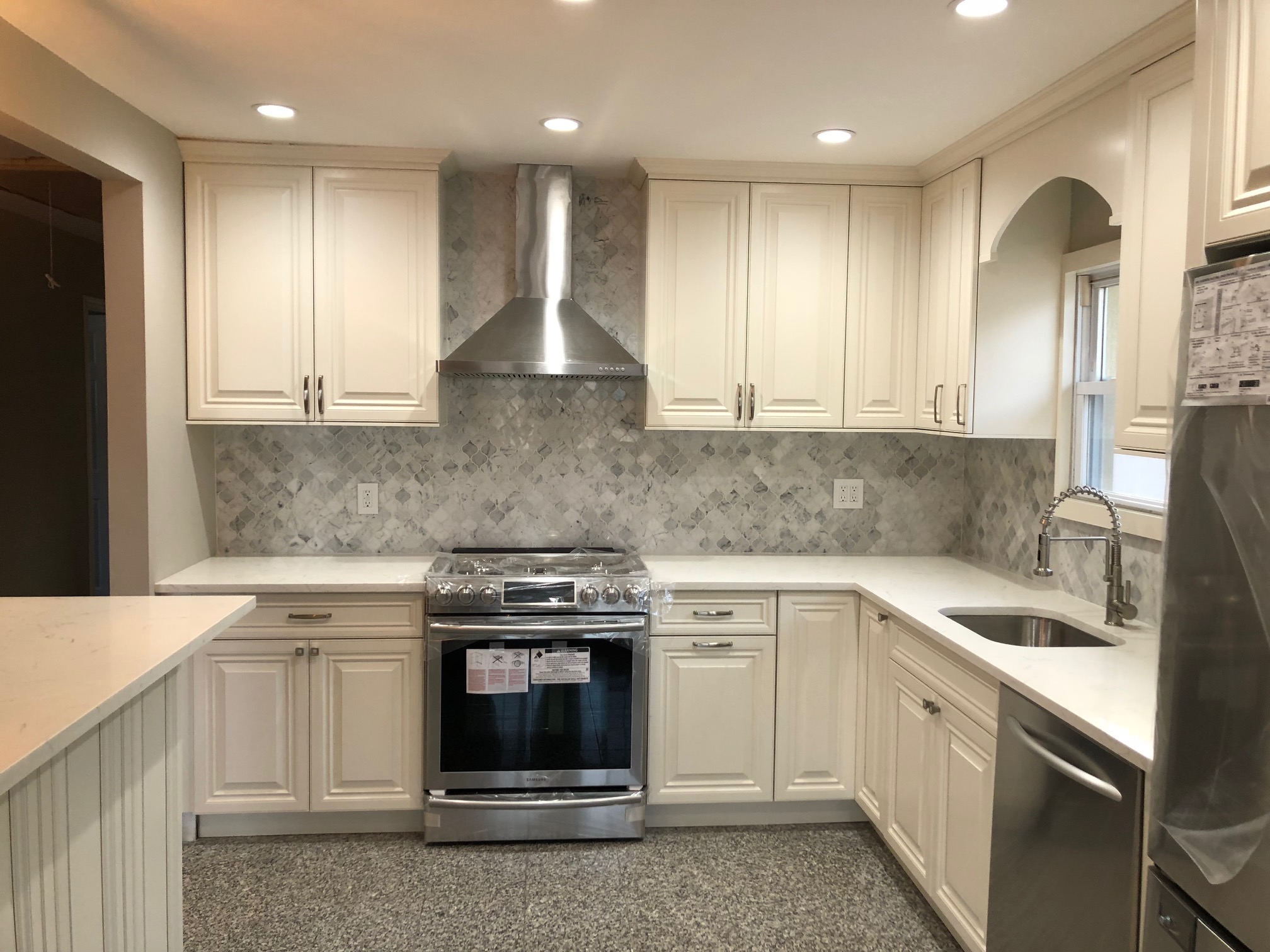 CUSTOM RAISED CABINET
